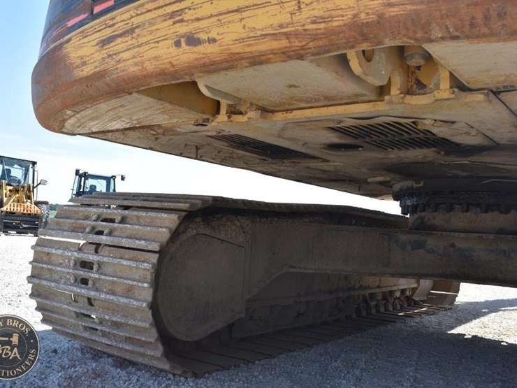 2005-caterpillar-320cl-image-40