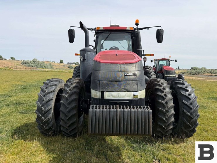 2017-case-ih-magnum-250-cvt-image-10