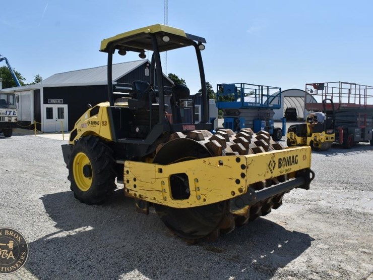 2017-bomag-bw177pdh-5-image-12