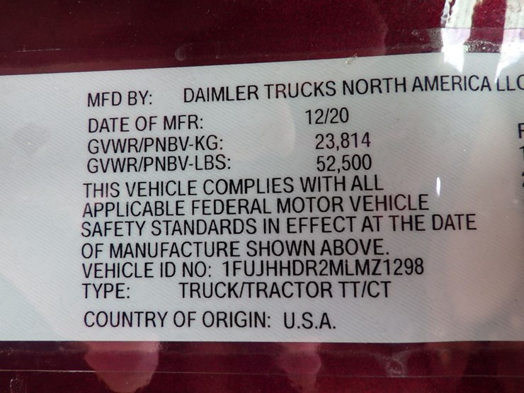 2021-freightliner-cascadia-126-image-23