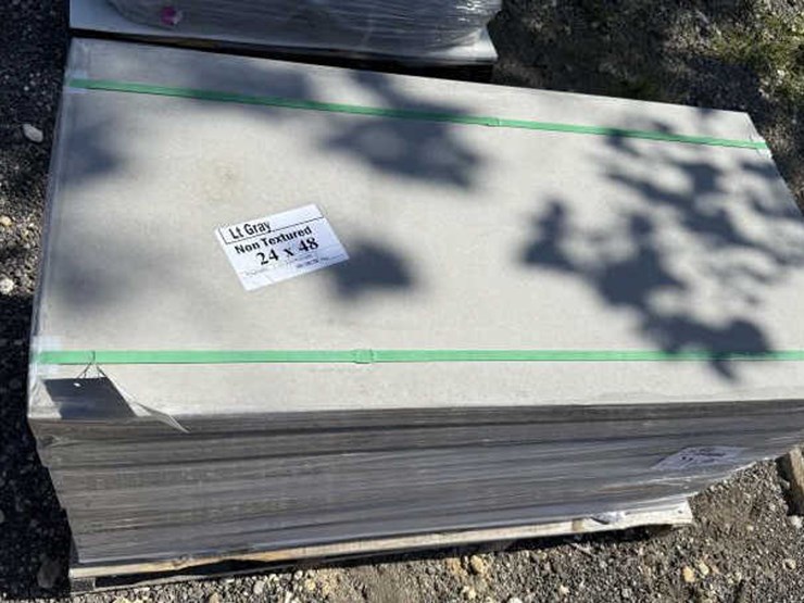 #229-•-(8)-light-grey-non-textured-pavers-image-3
