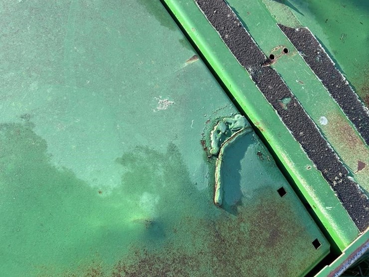 2011-john-deere-956-image-10