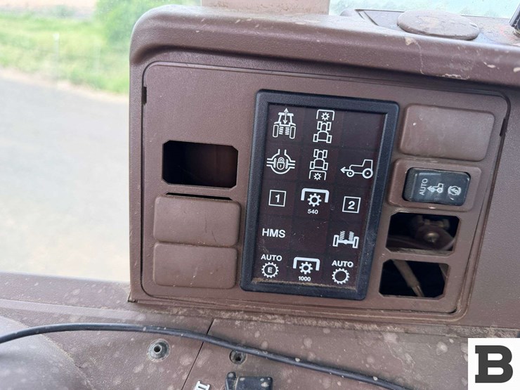 2005-john-deere-7420-image-53