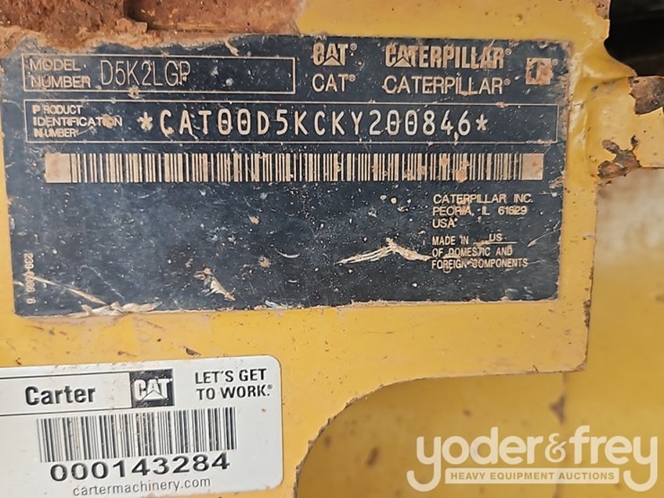 2016-caterpillar-d5k2-lgp-image-31