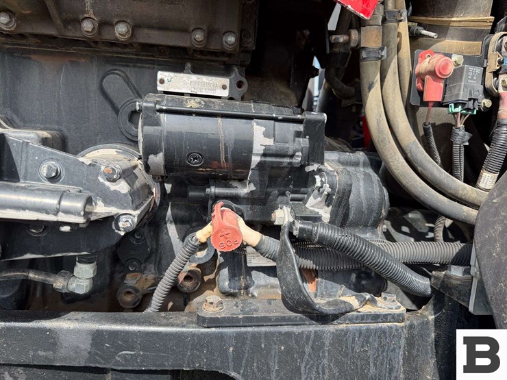 2013-case-ih-magnum-290-image-74