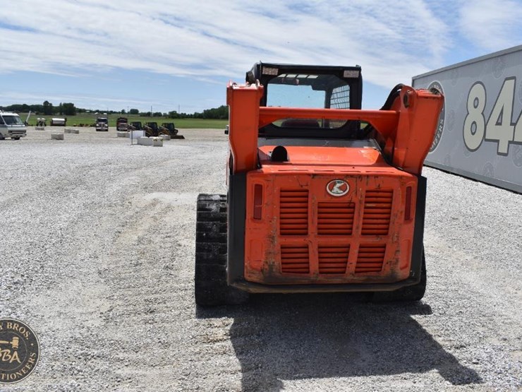 kubota-svl90-2-image-9