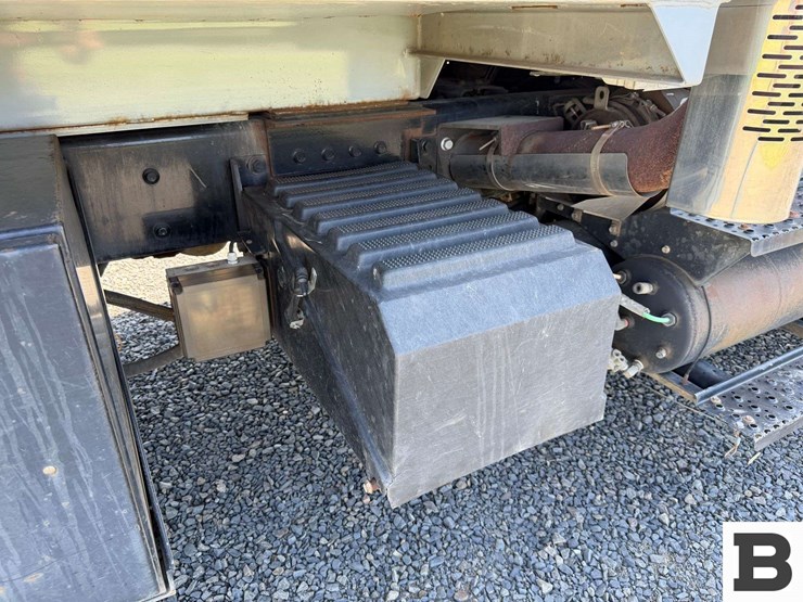 2009-international-workstar-7500-image-26