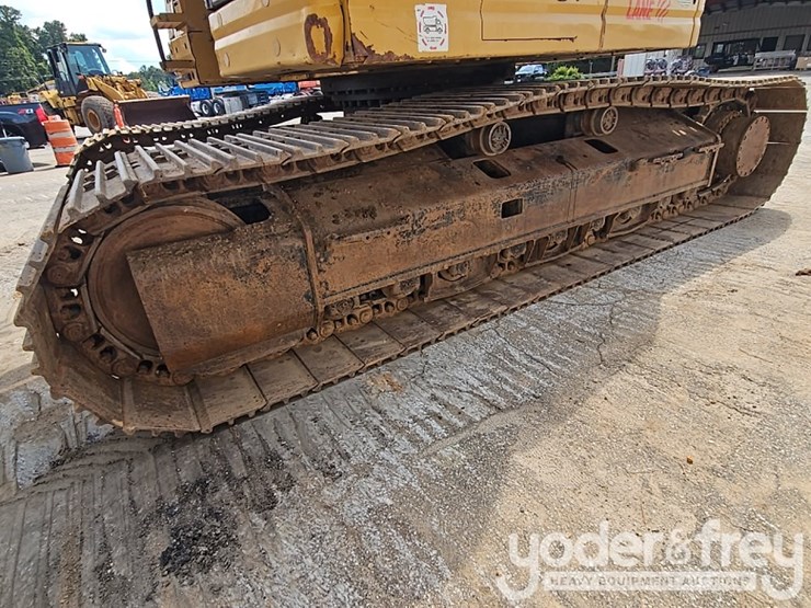 2018-caterpillar-335fl-image-9