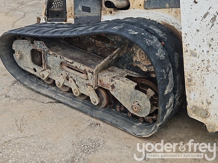 2014-bobcat-mt55-image-15