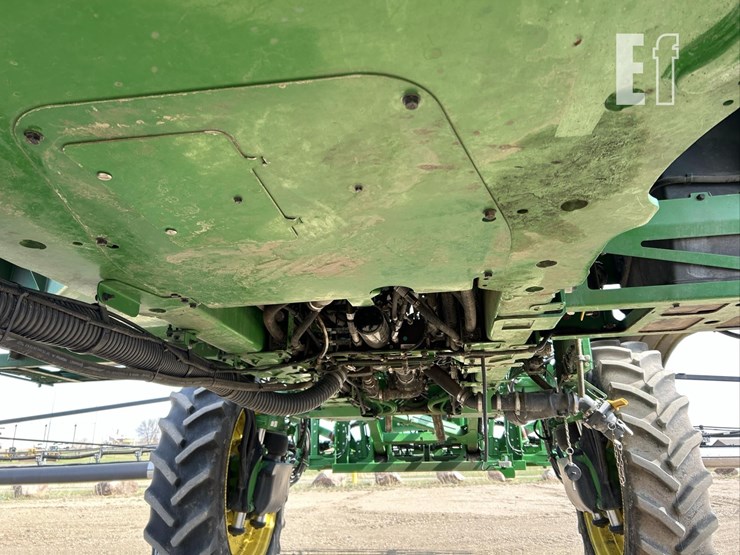 2020-john-deere-r4045-image-59