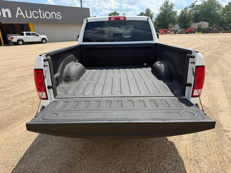 2019-dodge-1500-image-5