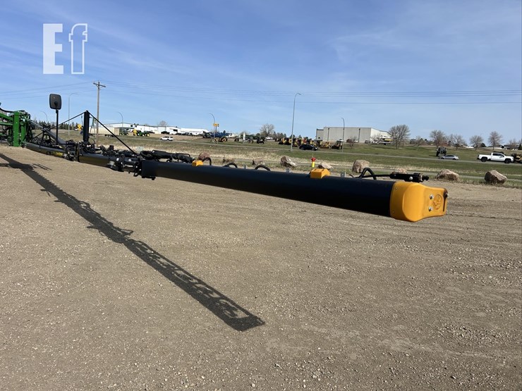 2020-john-deere-r4045-image-73
