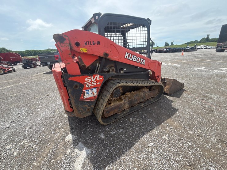kubota-svl65-2-image-3