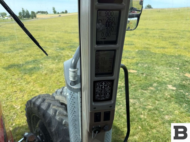 2017-case-ih-magnum-250-cvt-image-100