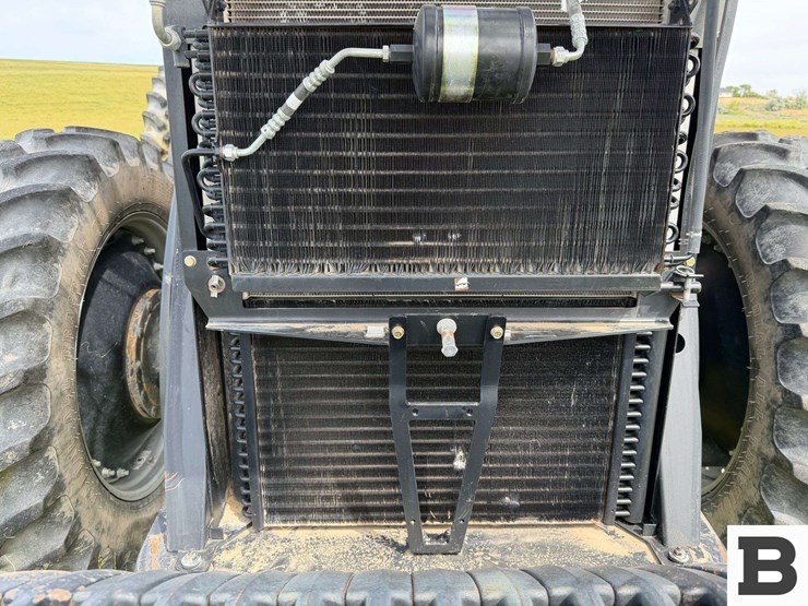 2014-case-ih-magnum-290-image-64