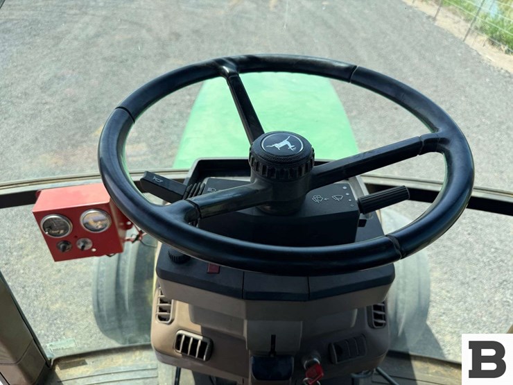 1997-john-deere-6400-image-52