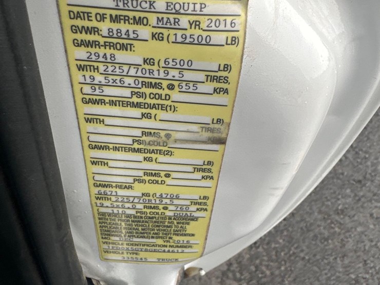 2016-ford-f550-xl-image-26