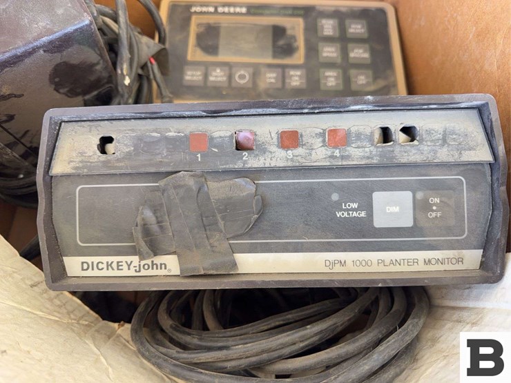 john-deere-250-image-3