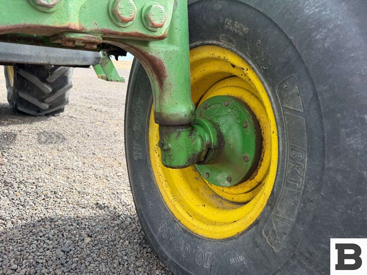 1995-john-deere-7400-image-12