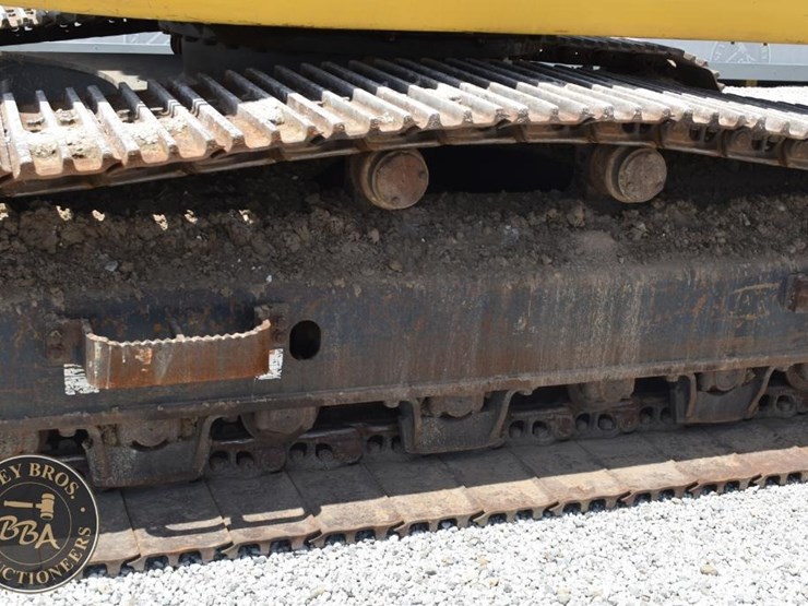 2015-komatsu-pc308us-lc-3e0-image-37