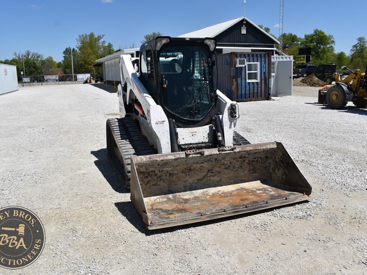 2020-bobcat-t650-image-41