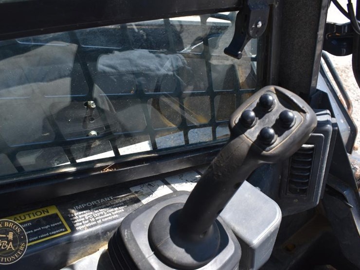 2019-deere-333g-image-43