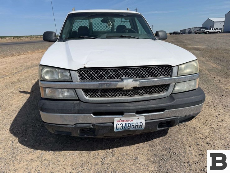 2005-chevrolet-silverado-1500-image-8