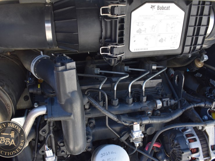 2020-bobcat-t650-image-14