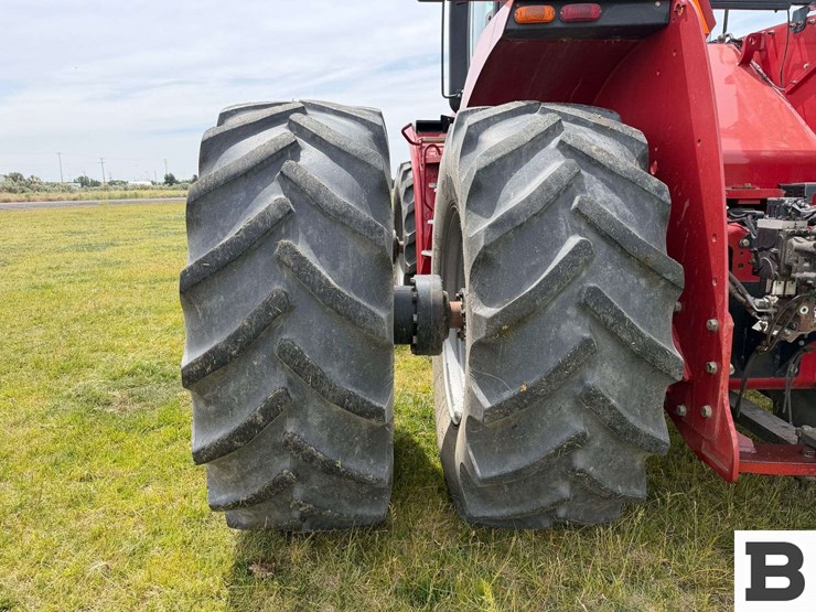 2013-case-ih-steiger-400-hd-image-34