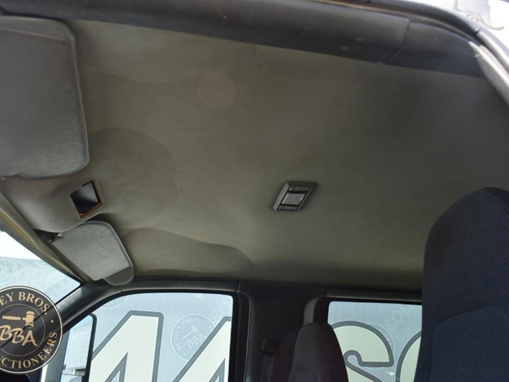 2006-chevrolet-kodiak-c4500-image-32