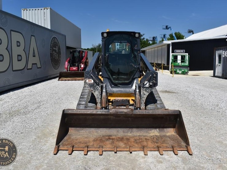 2019-deere-333g-image-16