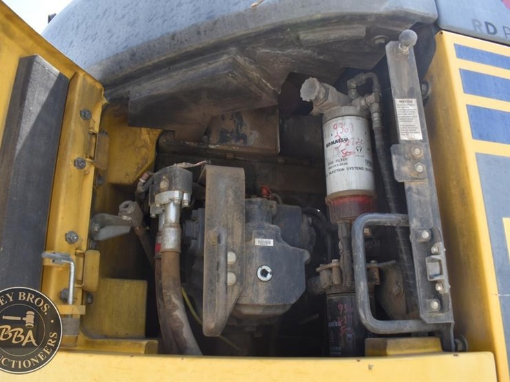 2015-komatsu-pc308us-lc-3e0-image-54