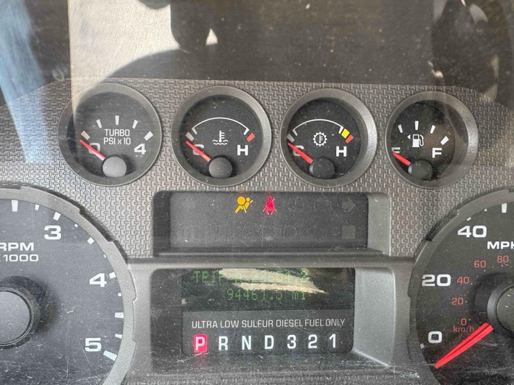 2008-ford-f550-xl-image-18