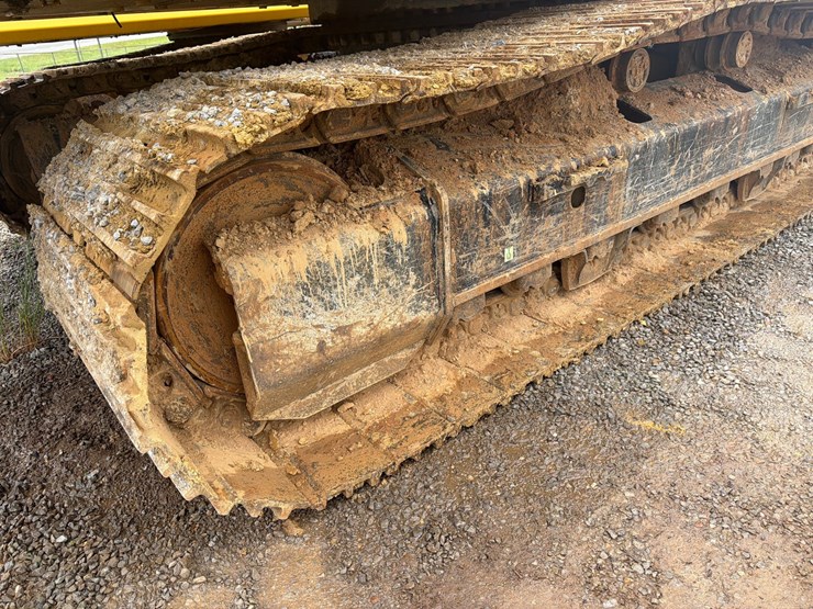 caterpillar-336-image-9