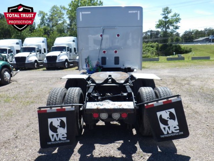 2019-kenworth-t880-image-9