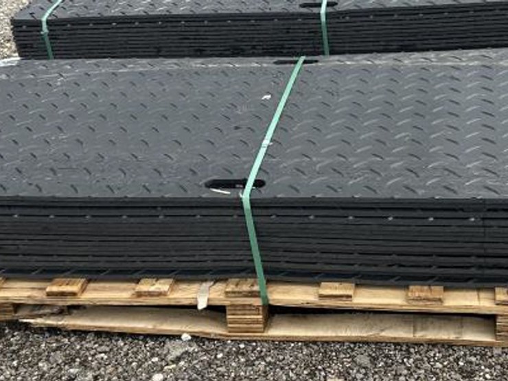 #13-•-(15)-ground-protection-mats---4'-x-8'-x-0.5"-image-1