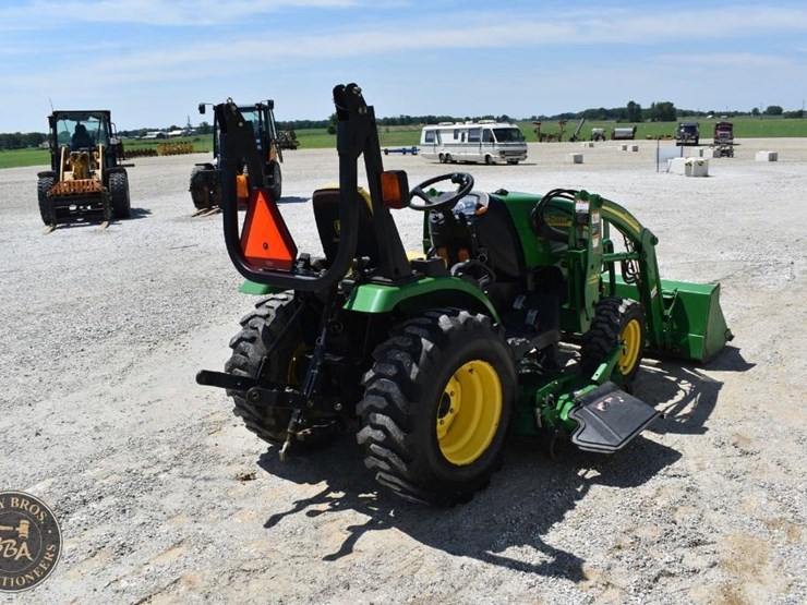 2007-john-deere-2320-image-11