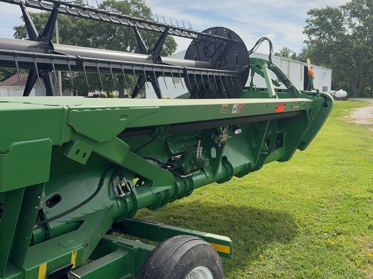 2014-john-deere-635f-image-10