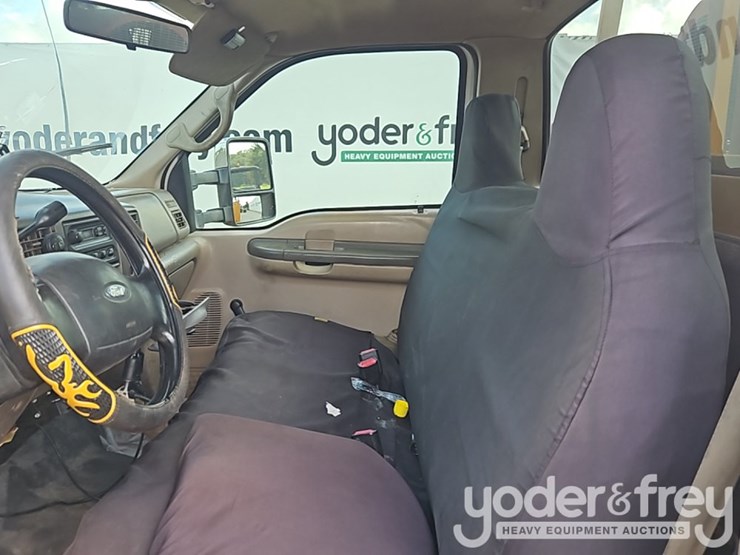 2000-ford-f450-image-19