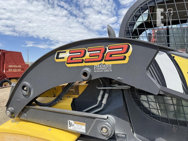new-holland-c232-image-19