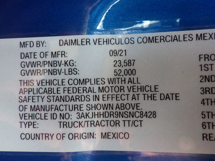 2022-freightliner-cascadia-126-image-25