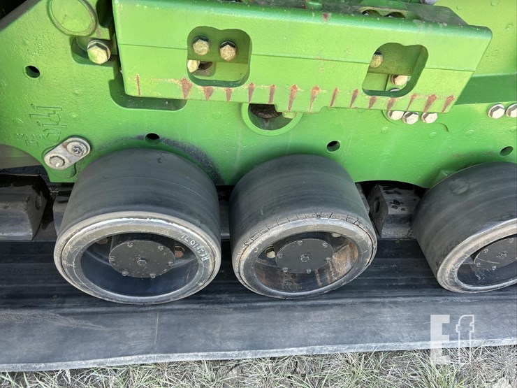 2013-john-deere-9560rt-image-11