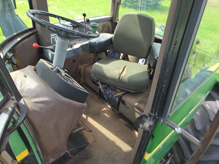 jd-8650-4wd-tractor,-currently-non-running-image-30