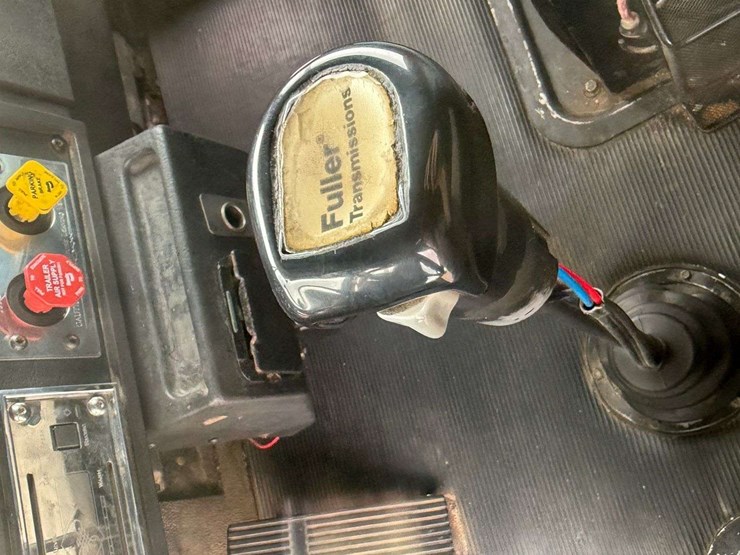 1993-kenworth-t800-image-70