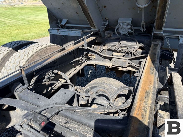 2009-international-workstar-7500-image-62