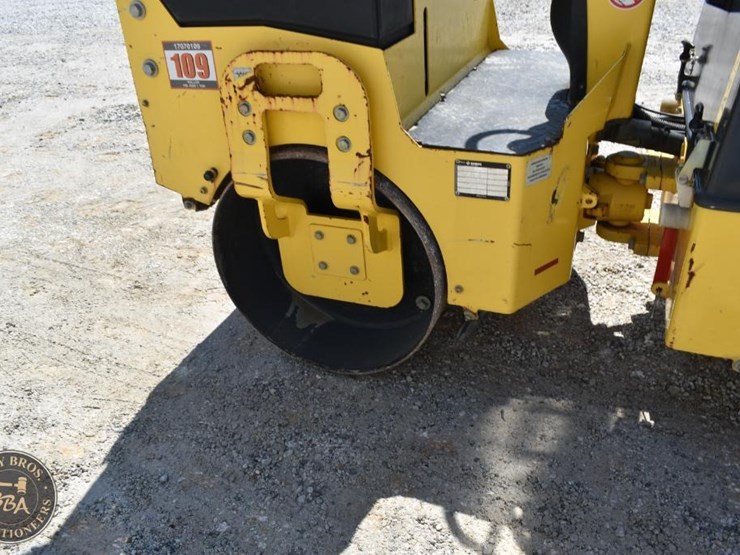 2017-bomag-bw900-50-image-25