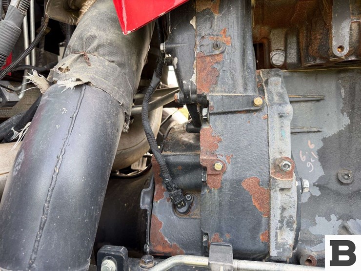 2014-case-ih-magnum-260-cvt-image-81