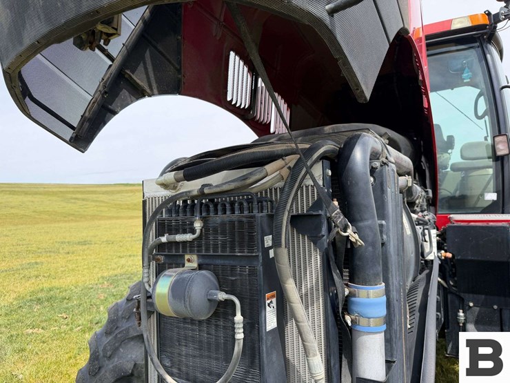 2014-case-ih-magnum-200-cvt-image-66