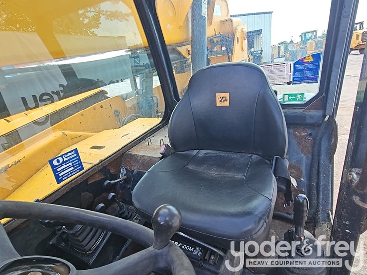 2014-jcb-507-42-image-29