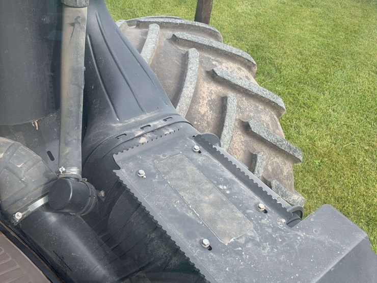 2013-john-deere-9510r-image-51